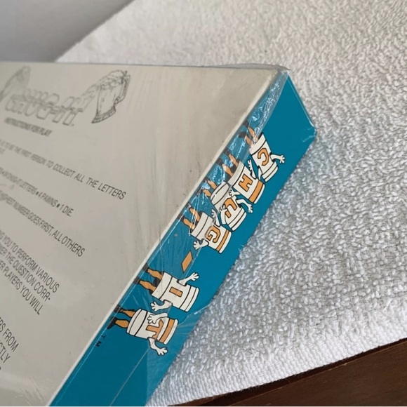 NEW 1987 Chug It Board Game drinking party Summer Pool Party  SEALED! - Picture 4 of 5